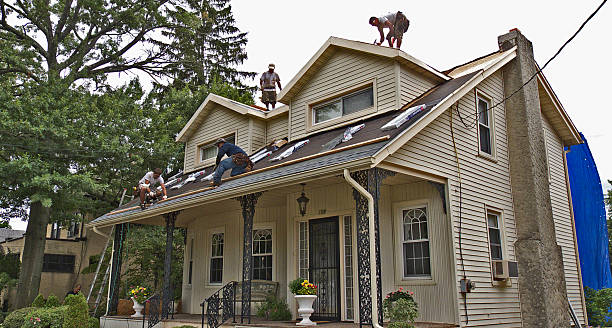 Best Roof Leak Repair  in Puyallup, WA